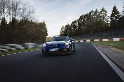 Η Porsche 911 GT3 έγινε το ταχύτερο manual αυτοκίνητο στο Nurburgring